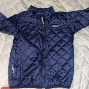 Boys jacket size 4T Patagonia like new !